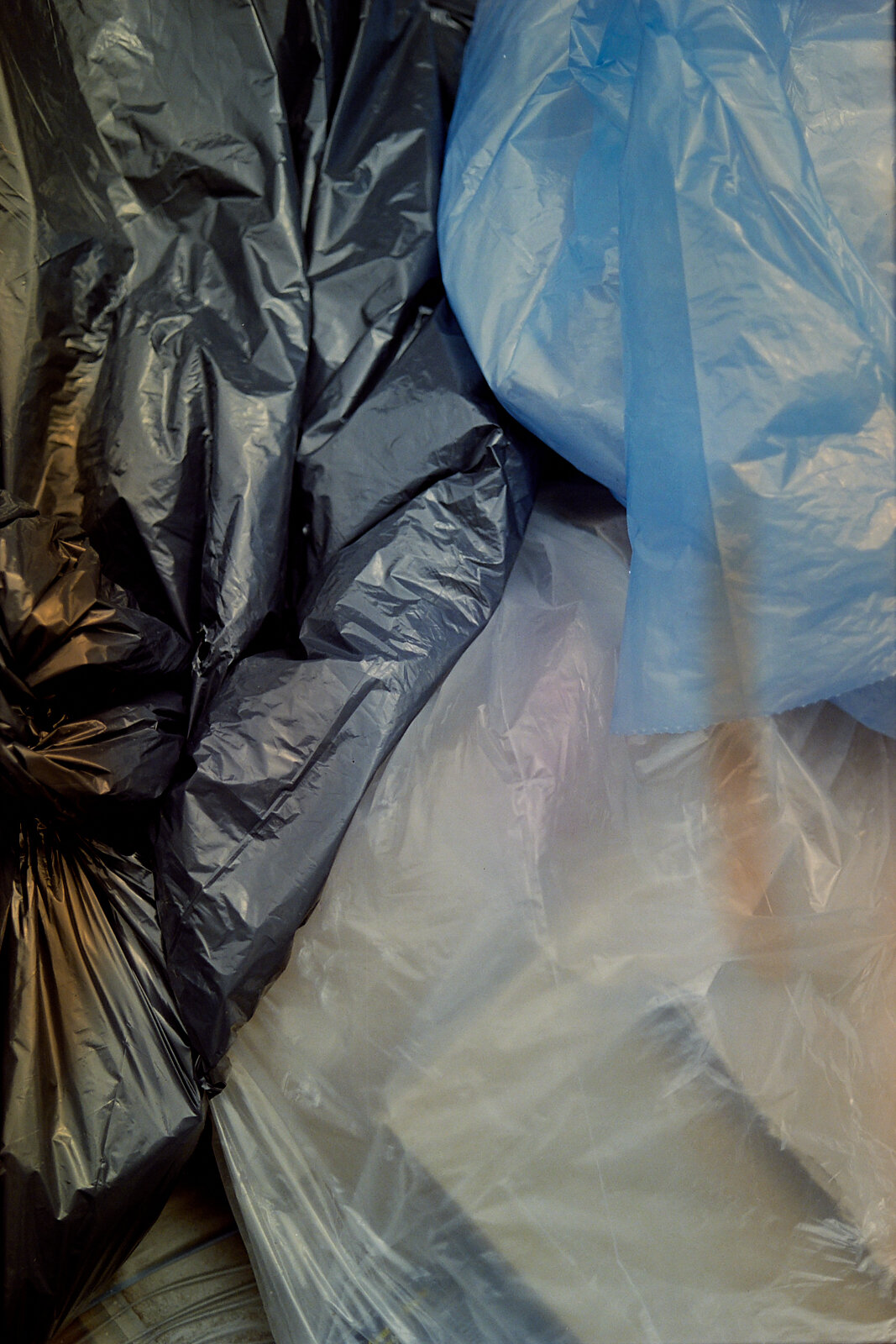 041720_35mmScans_1791_0618_NYCTrash_1_webfinal.jpg