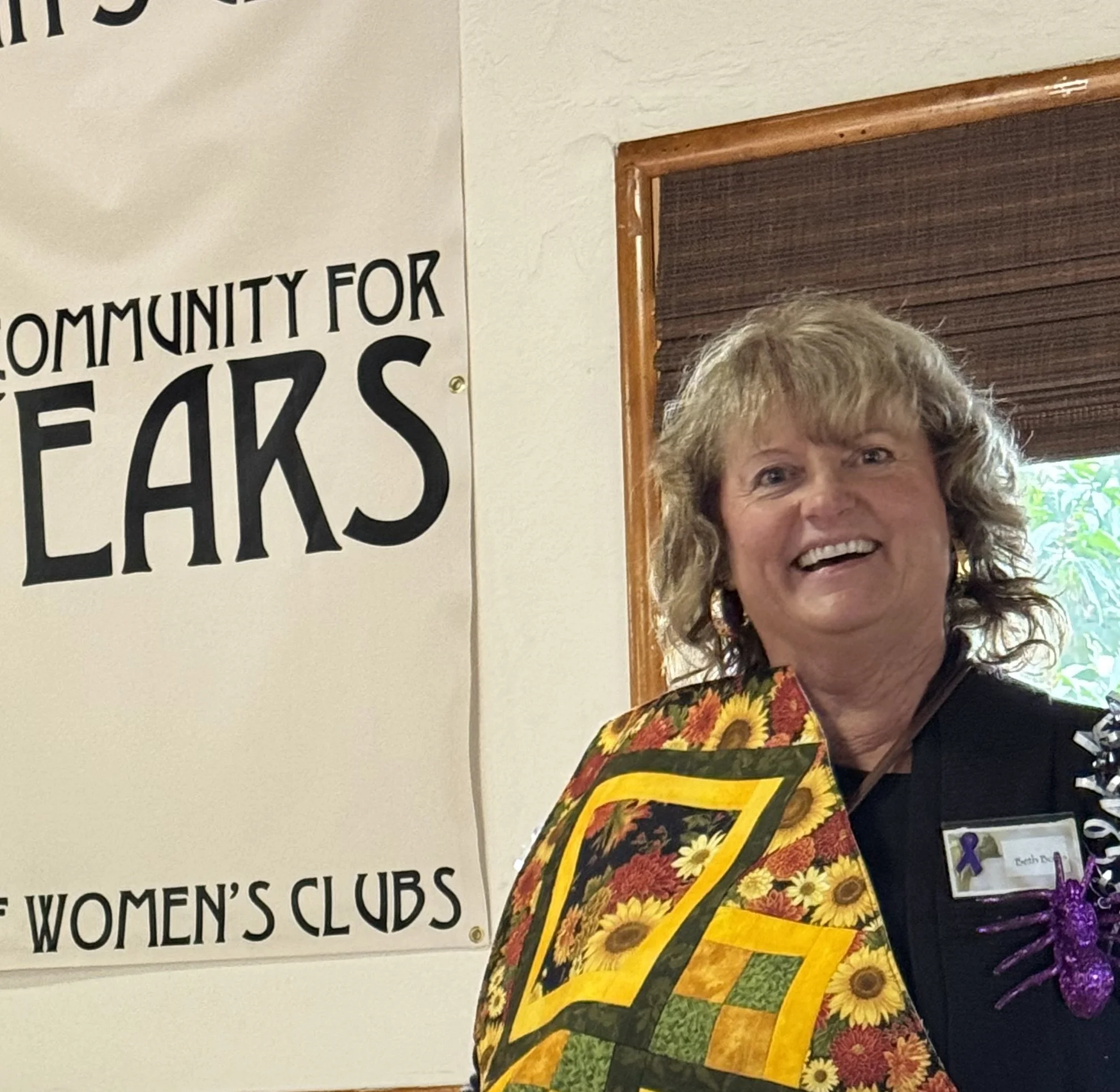 Beth. Boles Wins Fall Table Runner