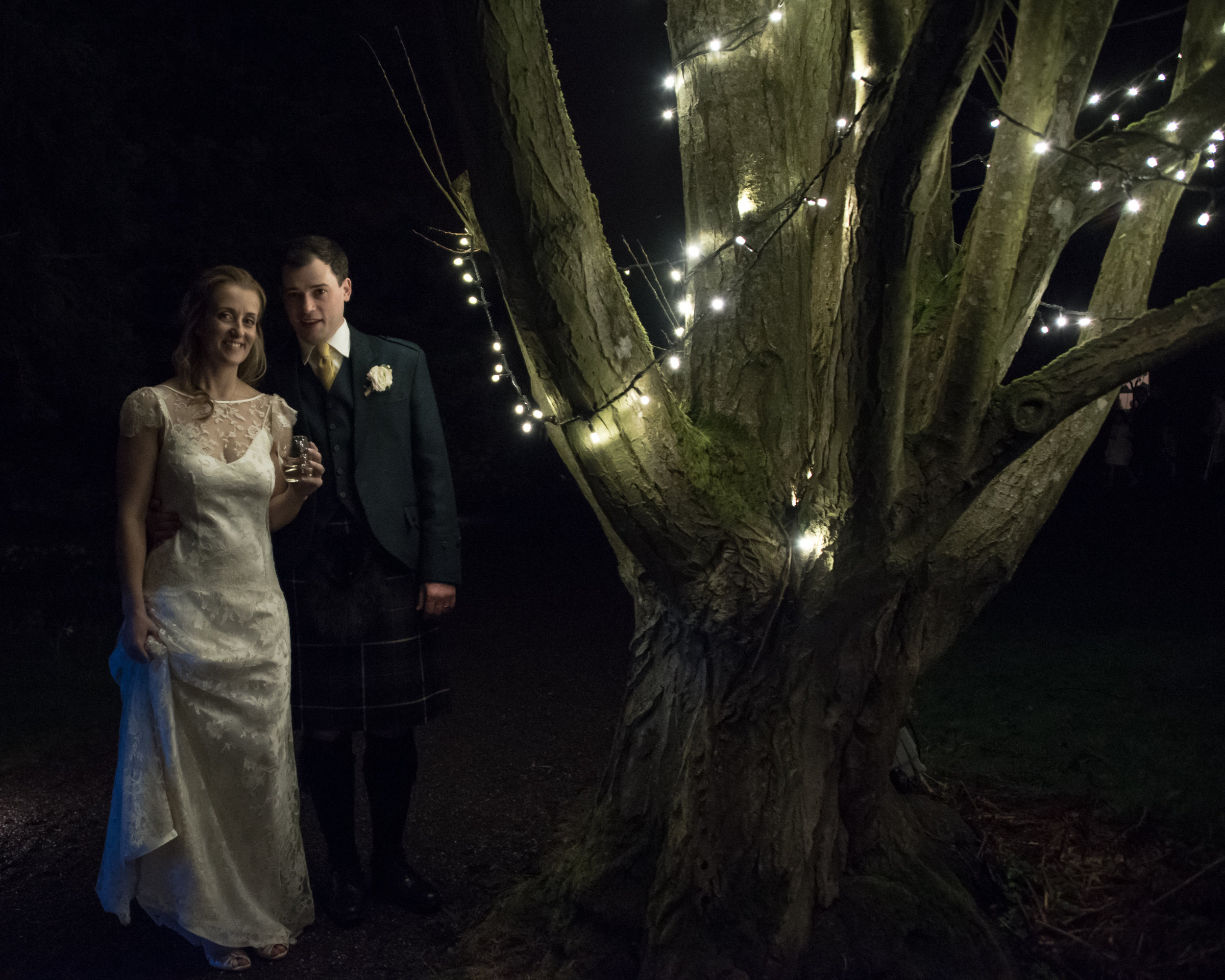 2016-04-02 SIONED AND NEIL FALKLAND MYRES CASTLE213202.jpg
