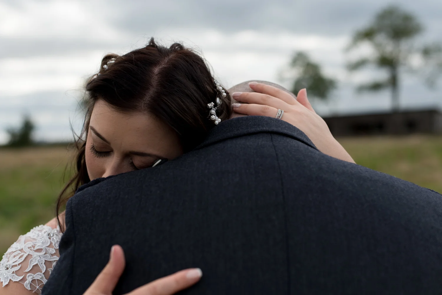 Wedding Photographer Edinburgh - Pratis Farm