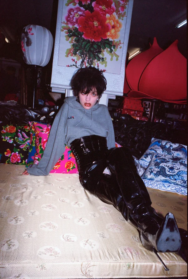 Teeth Magazine (UK)    