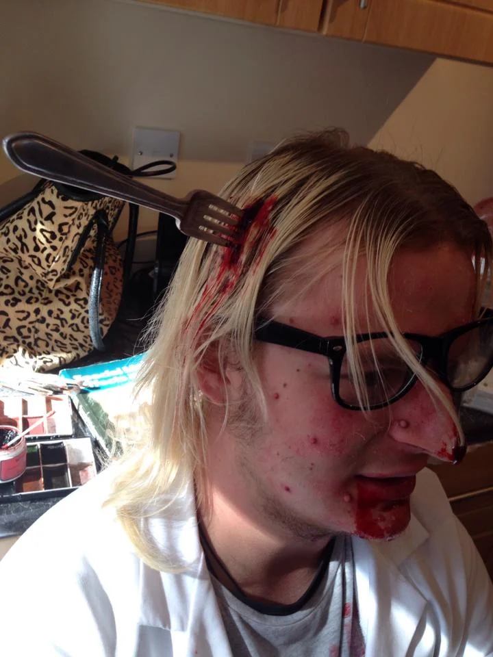 'Fork-in-head' gag for short film 'Magnets'
