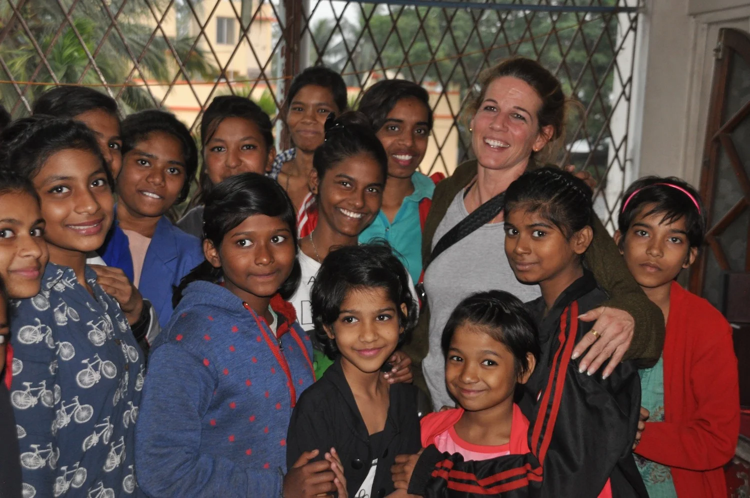 RUN FOR HOPE 2018: Quer durch die Schweiz - Schutz und Bildung für die "Unberührbaren"