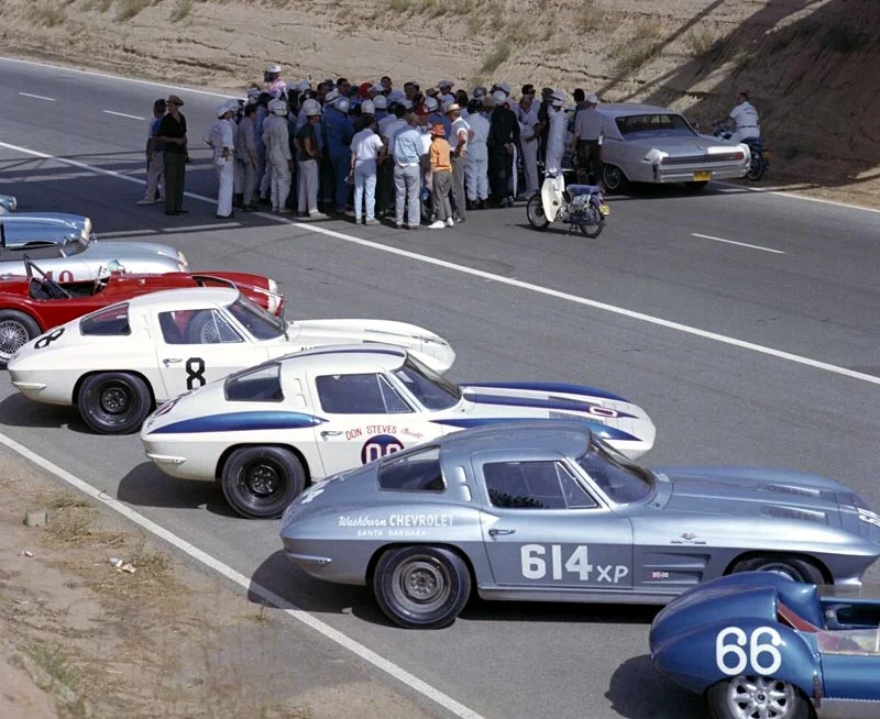 マック C2 - FIA # 00 ZO6 Dave MacDonald 1963 — Registry of Corvette Race