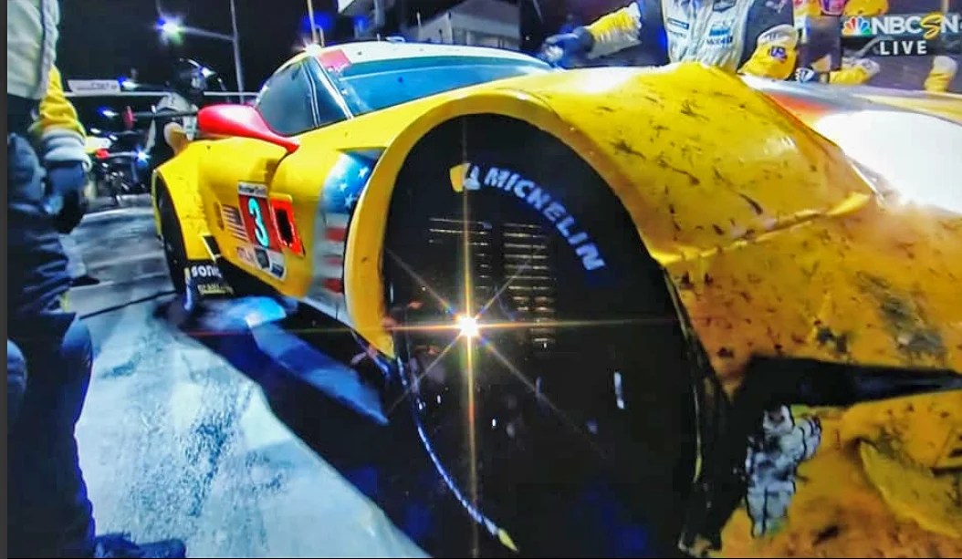 # 3 - 2019 IMSA - C7.R-007 at Dayt 24 Hr - 04.jpg