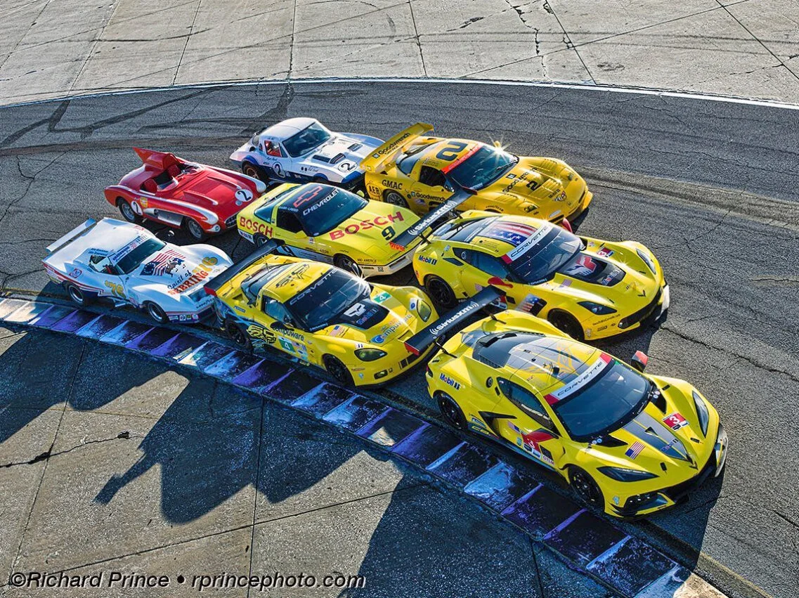 12. Legendary Corvettes at Sebring 01 hi-rez.jpg