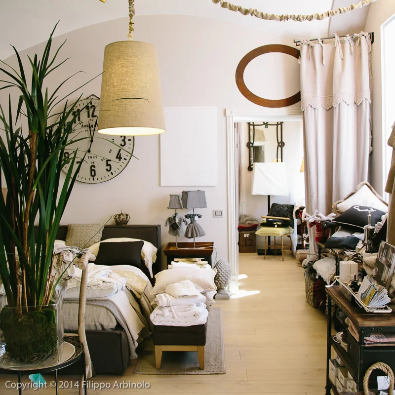 Ristrutturazione, Arredamento, Restyling Negozio Arredamento Torino