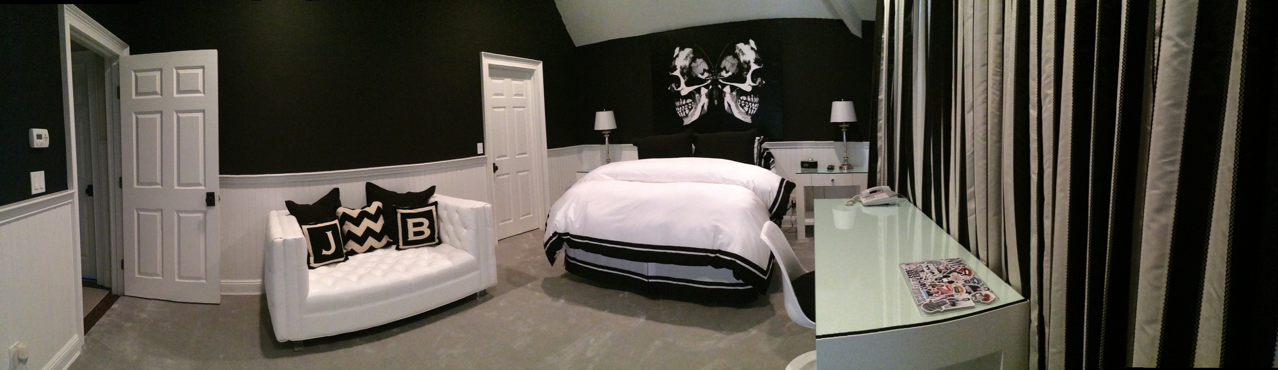 Teenage girl's bedroom, Muttontown, NY