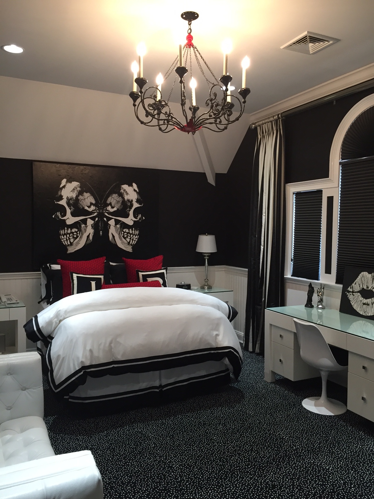 Teenage Girl's Bedroom, Muttontown, NY
