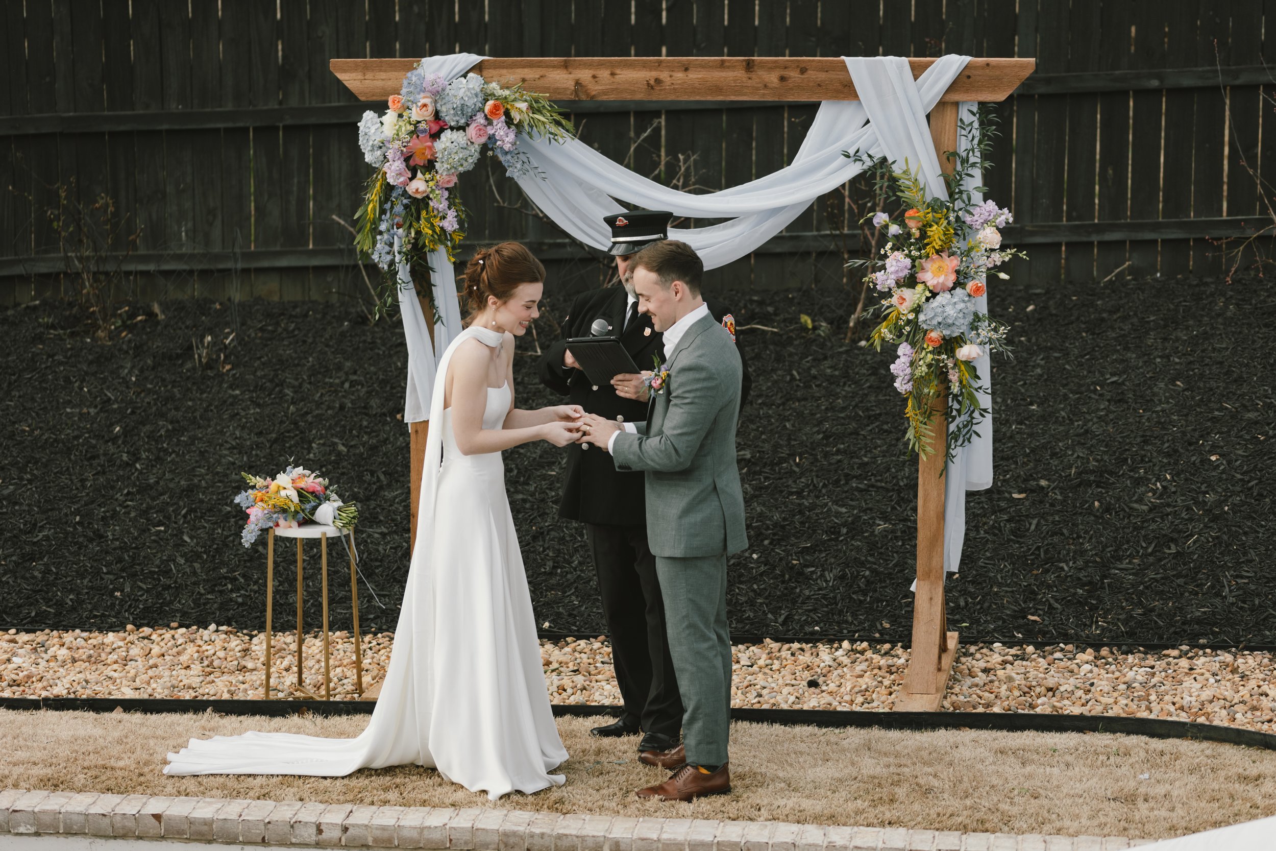 atlanta-backyard-wedding-photographer