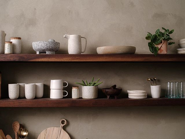 Full Shelves 🌾 
@maxwell_meld @ulysses_o .
.
#pottery #ceramics #handmade #clay #art #ceramic #ceramica #instapottery #keramik #stoneware &nbsp;#pottersofinstagram &nbsp;#potterylove&nbsp;#f52gram #bonappetite #foodstyling #foodandwine #thefeedfeed 