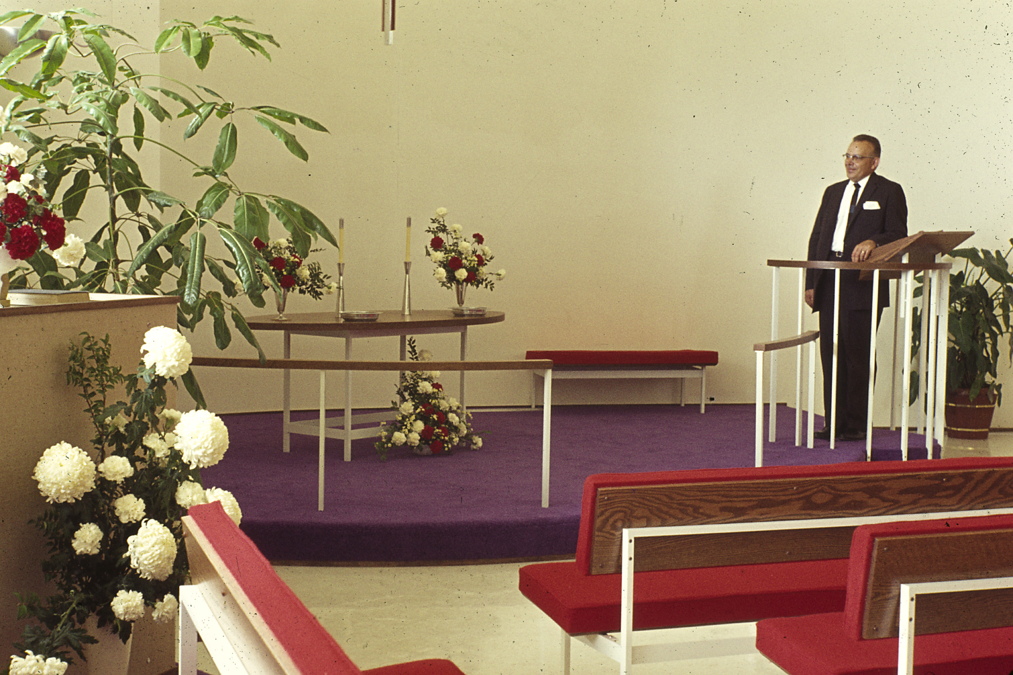 Pastor Baumann dedicates the sanctuary (1964)