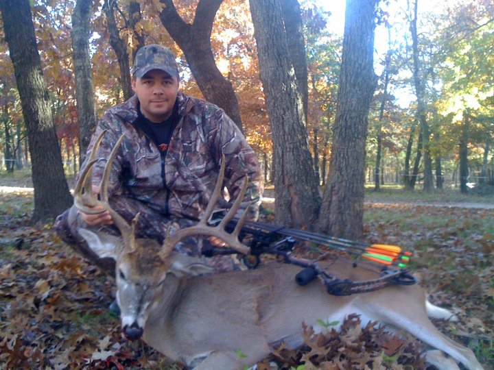 Daniel Arms has been with Final Descent Outdoors for two years and is based in Sulphur, OK. Daniel grew up on a small ranch in Oklahoma. Like many small towns in Oklahoma hunting and fishing was just a way of life. Daniel does a great job managing his properties and has had some great results from his hard work. When Daniel isn't hunting he is spending time with his family and watching his kids play sports. Daniel is an law enforcement officer in Oklahoma.