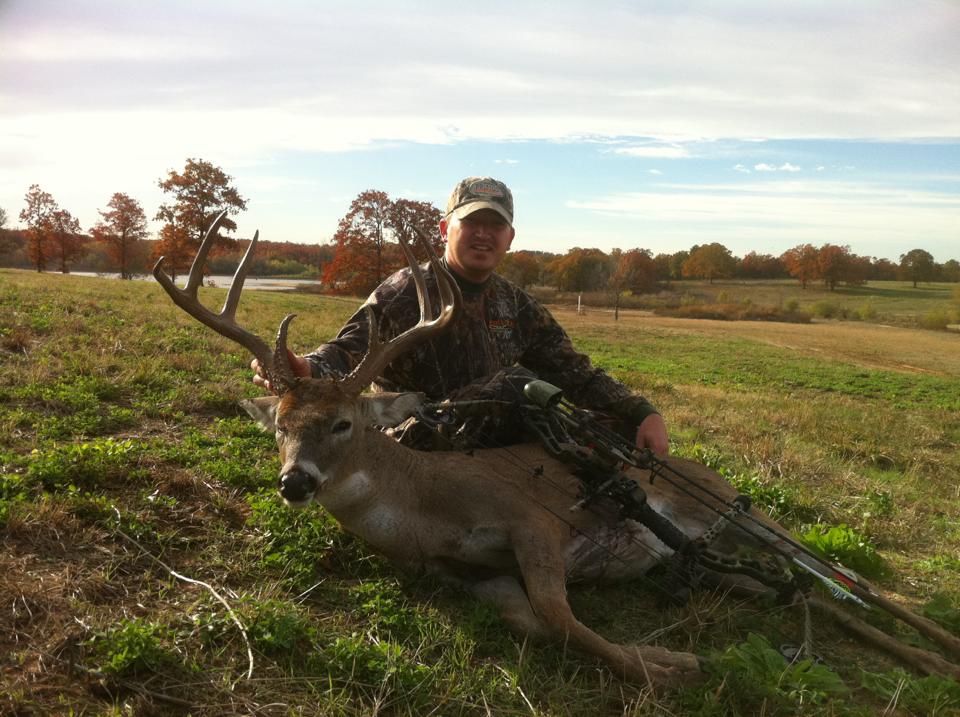 Joe Dansby has been with Final Descent Outdoors as a field staffer for one year and is based in Purcell, OK. Joe is kind of the class clown of the group. Joe works for a foundation repair company and before that he served in the armed forces. Joe is an avid bowhunter and has been best friends with fellow FDO staffer Jason Cariker since they were kids. When Joe isn't working he is home with his wife and their new born baby. Joe and his family are active in their church they attend in Stratford, OK.
