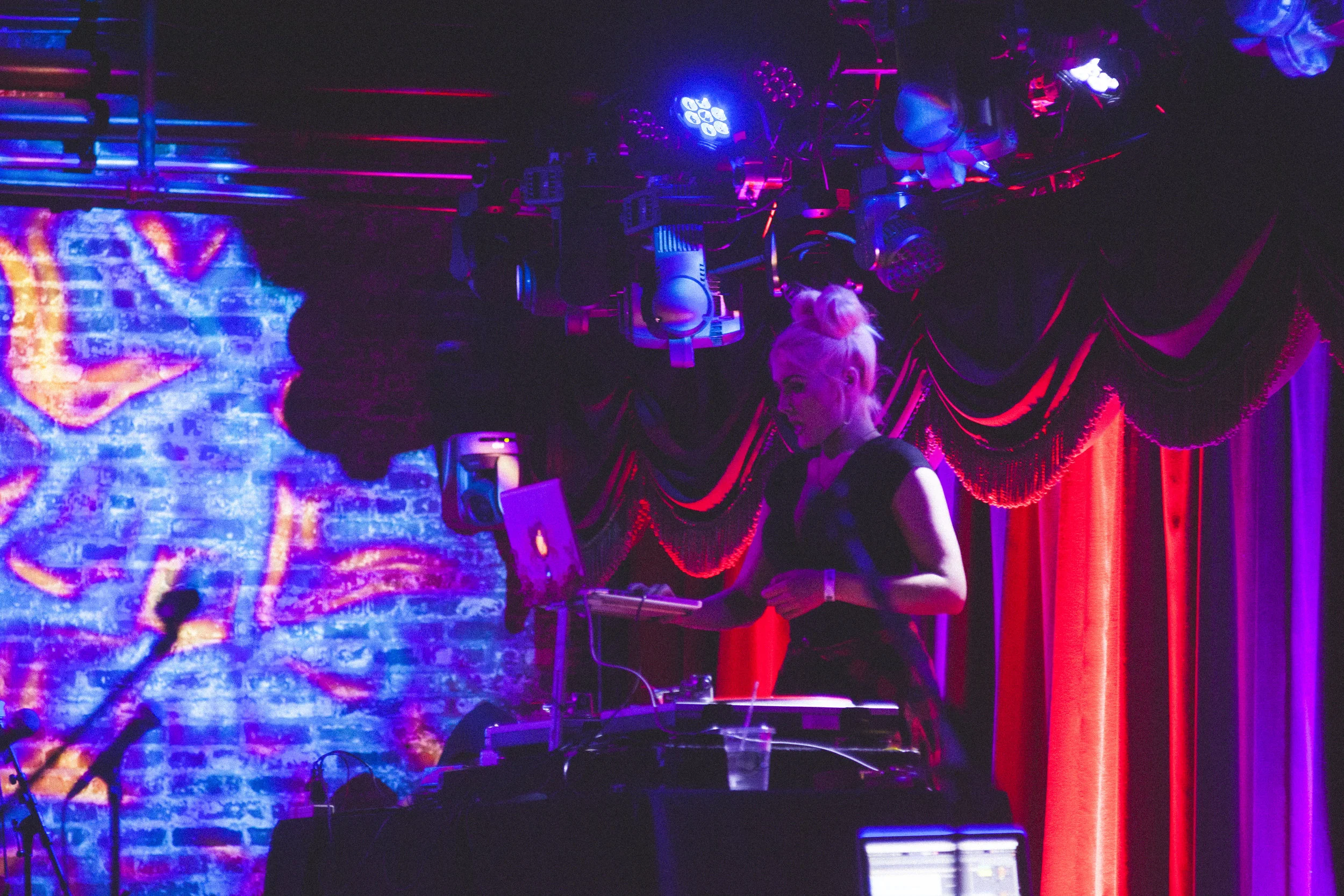 Clef_BrooklynBowl61FLRS.jpg