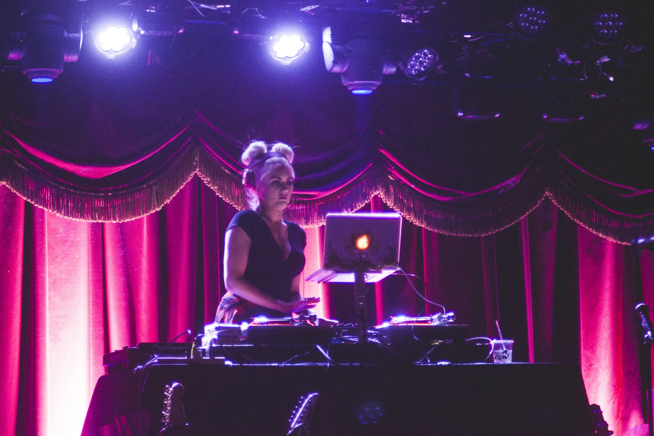Clef_BrooklynBowl66FLRS.jpg
