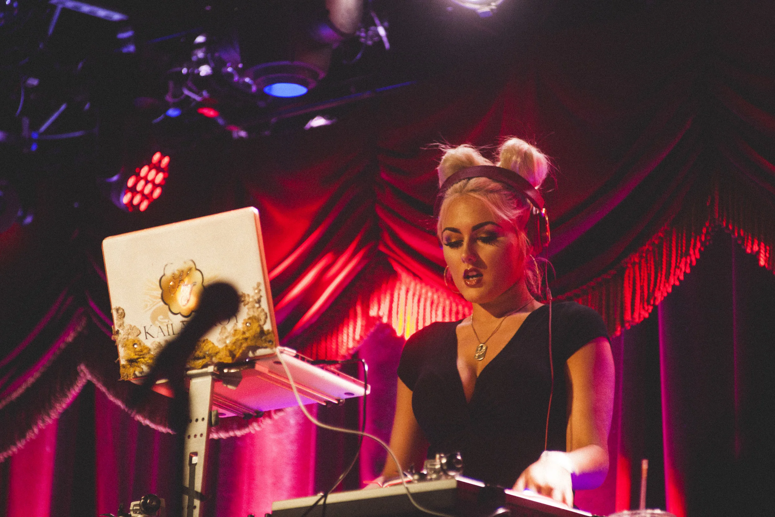 Clef_BrooklynBowl81FLRS.jpg