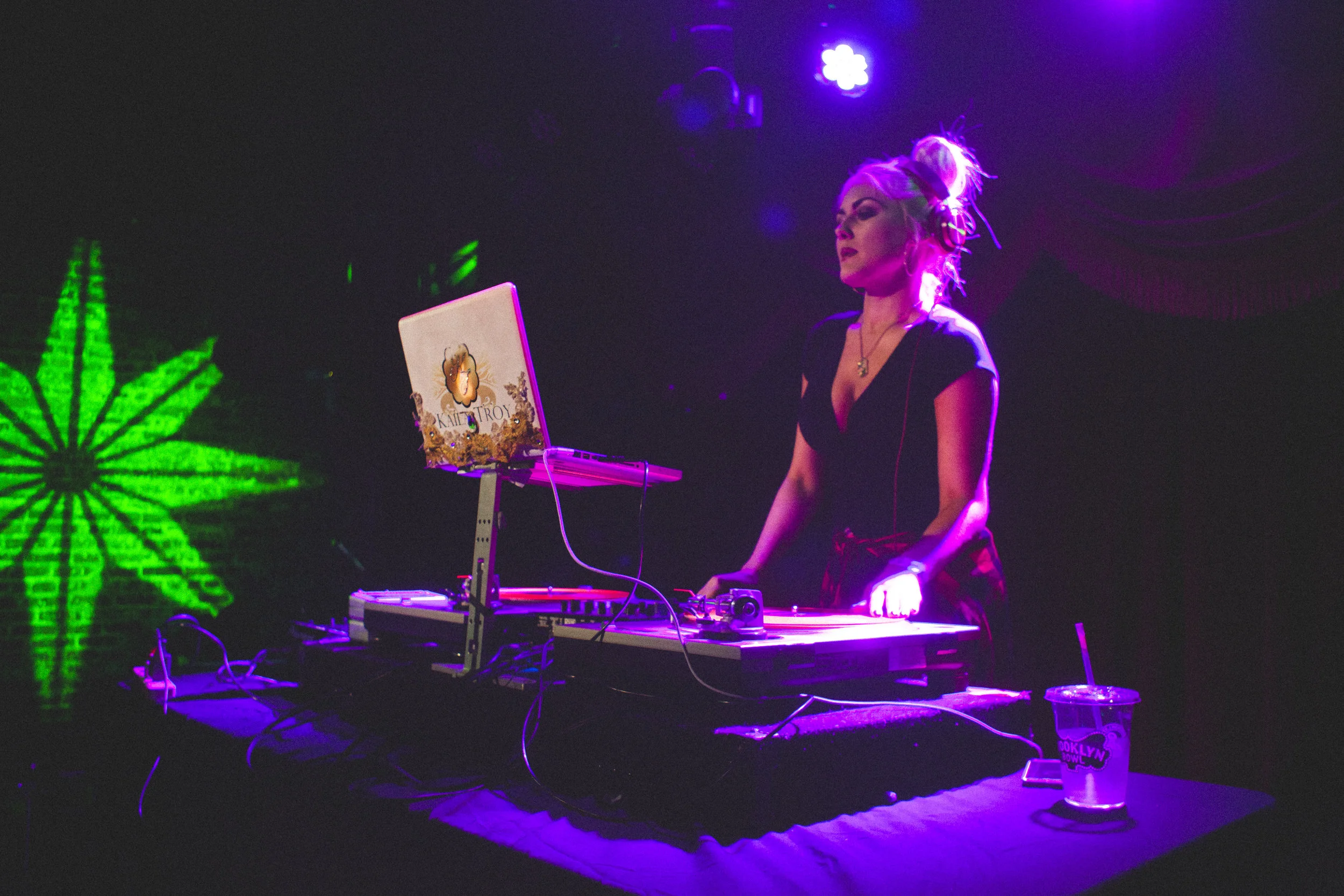 Clef_BrooklynBowl91FLRS.jpg