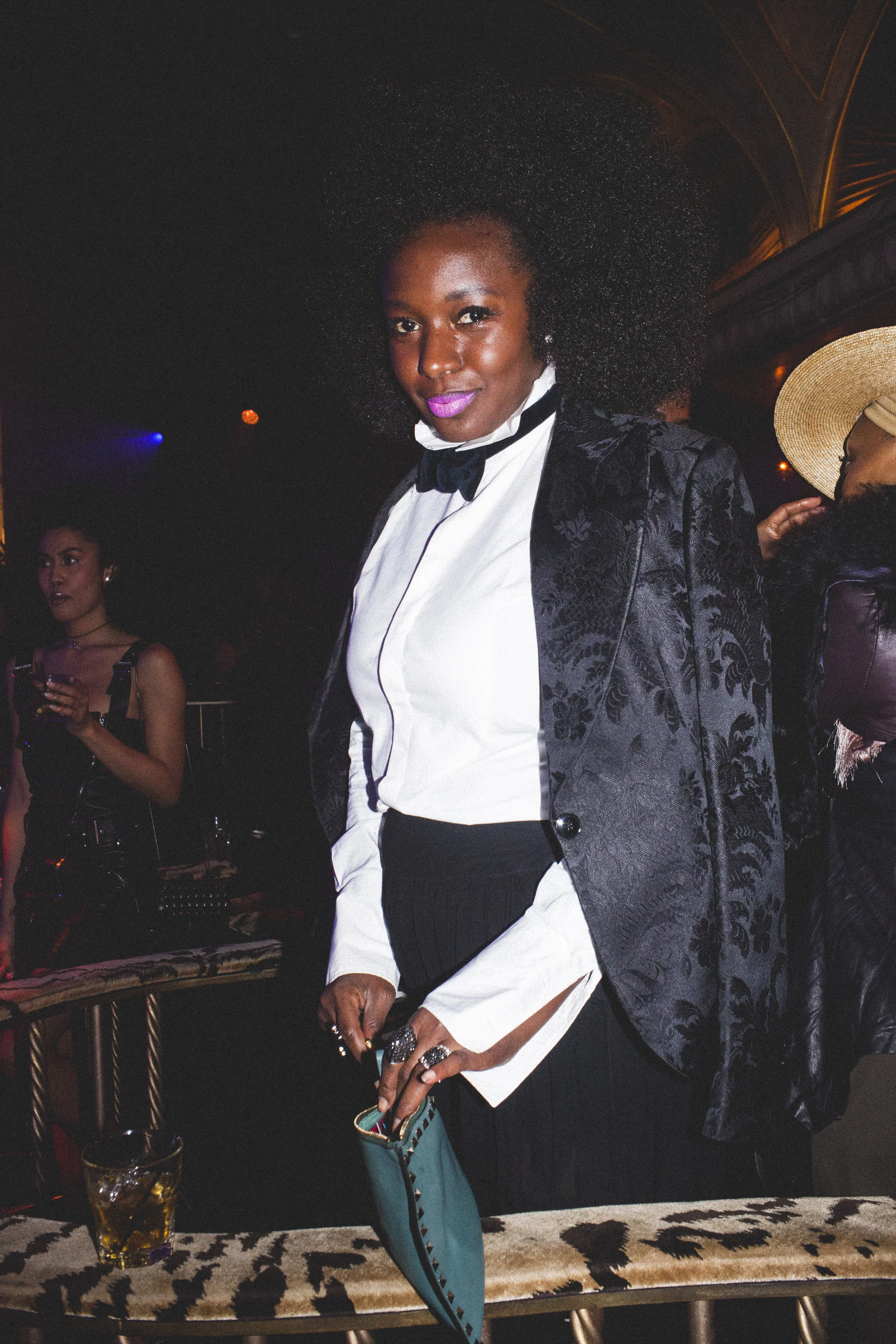 LuxxBall020FLRS.JPG