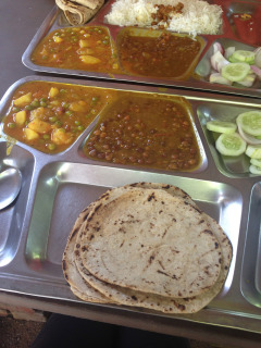 Lunch is a hali set from a local college. At 40 rupees it is 74c and I have to ask for no rice, as it is too much food.