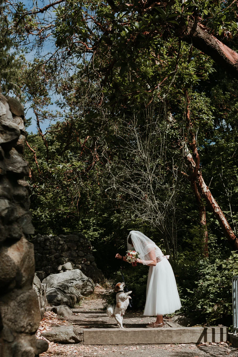 bride during first look