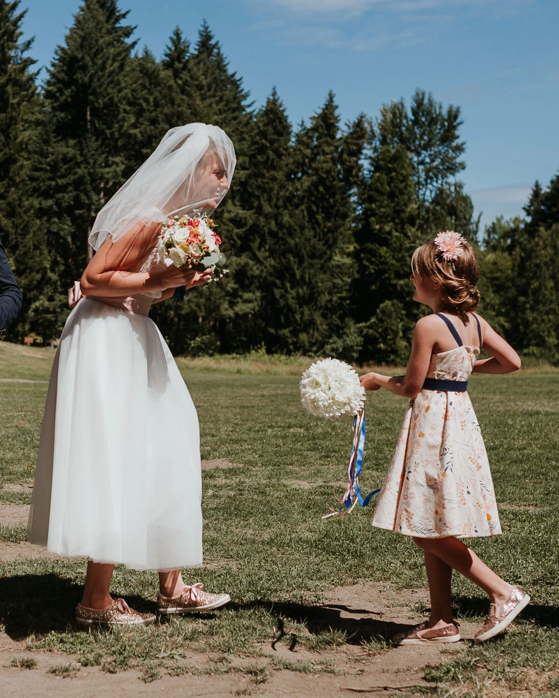 PNW summer wedding at camp long, seattle
