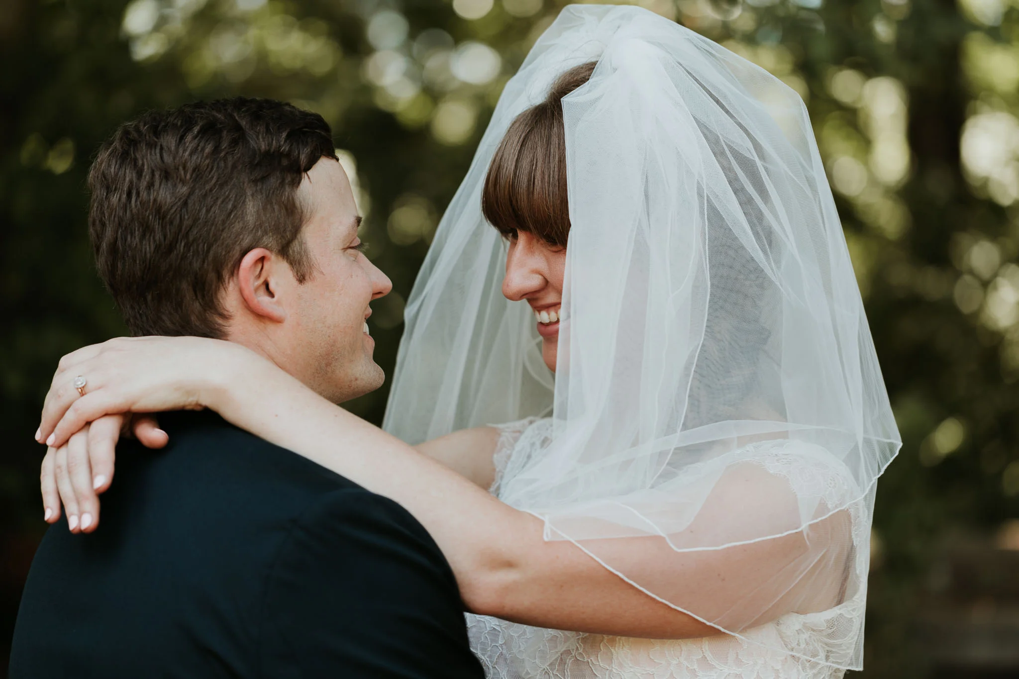bride and groom first dance
