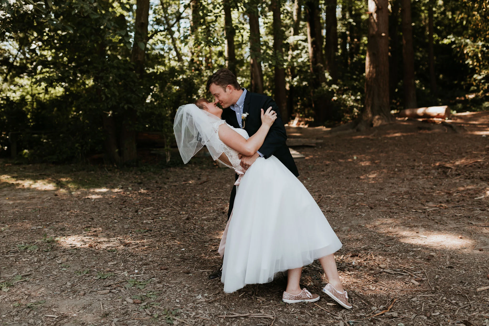 bride and groom first dance