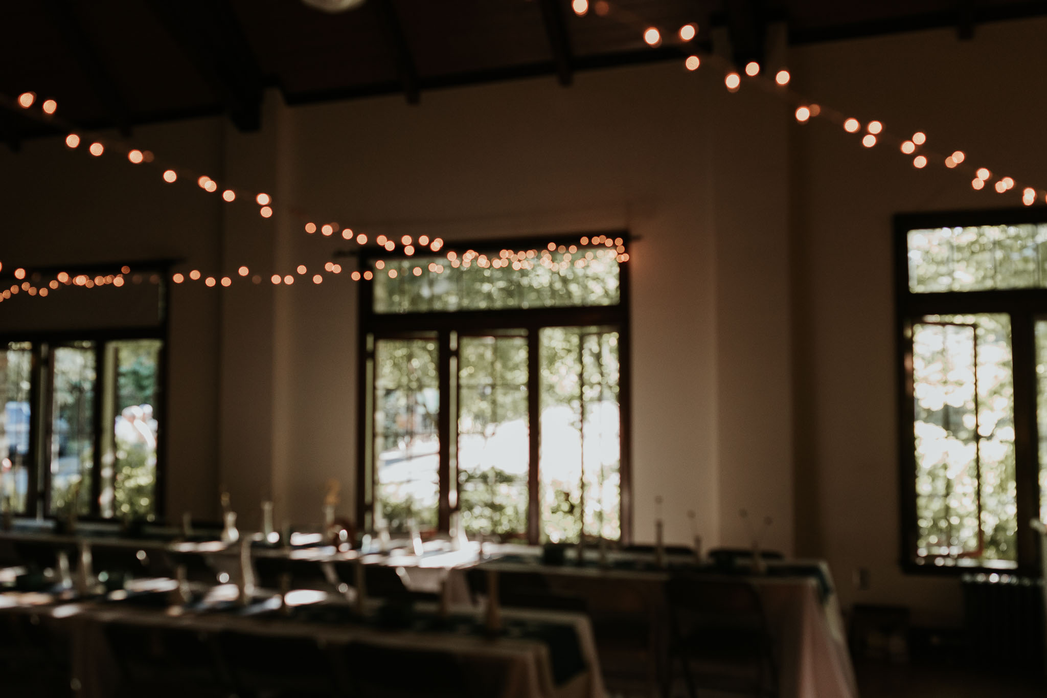gorgeous rose gold wedding reception decoration inspiration - pnw wedding - string lights