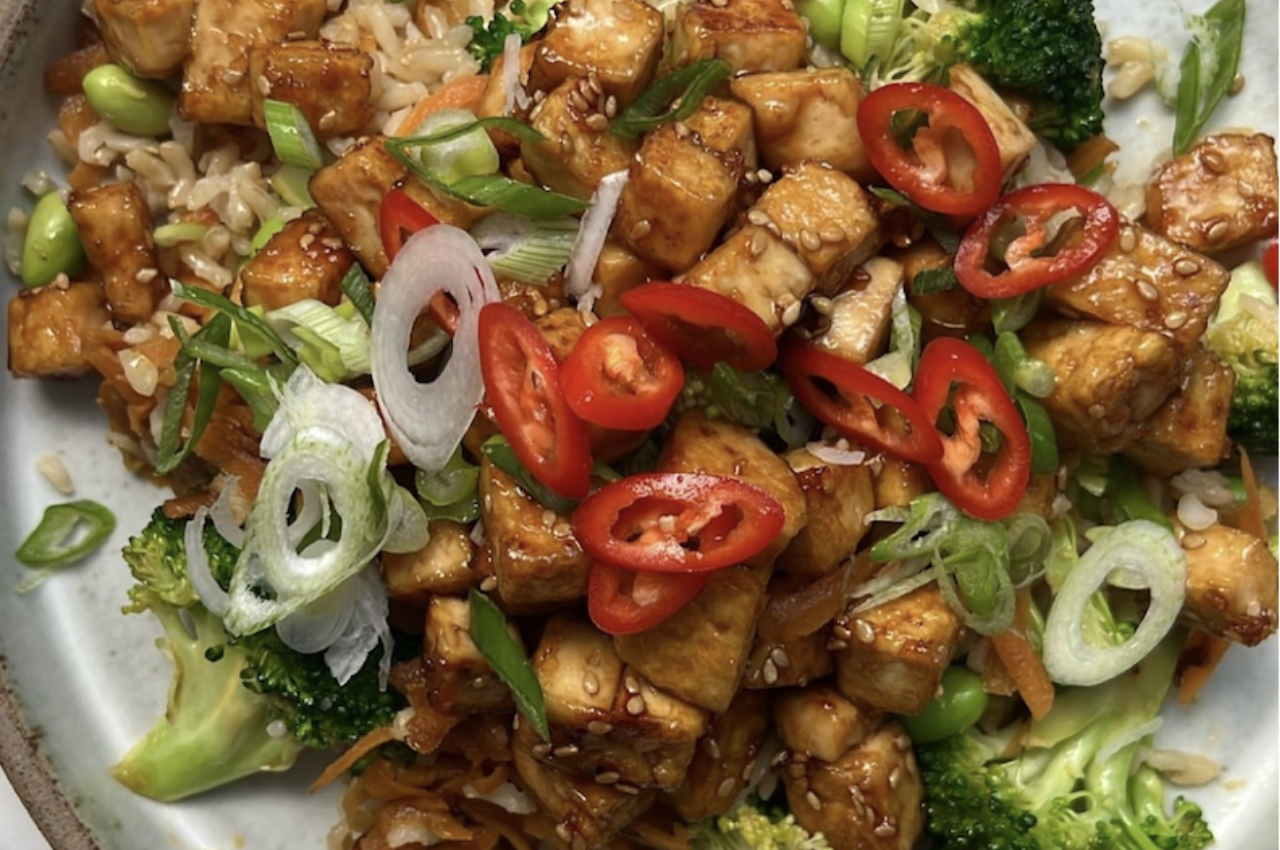 Deliciously Ella Veggie Fried Rice with Maple &amp; Sesame Tofu