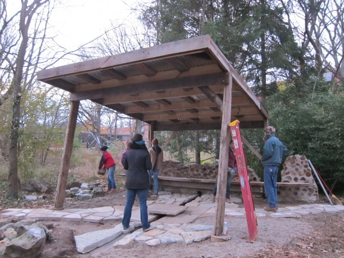 Roof completed (photo by Charles Vinz)