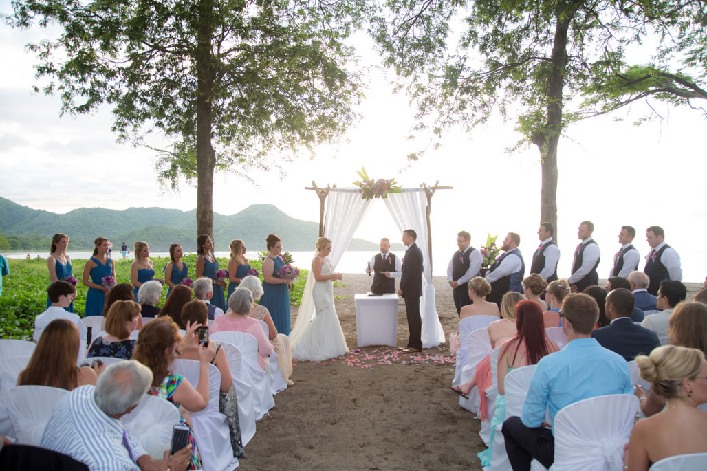 Destination wedding in Costa Rica