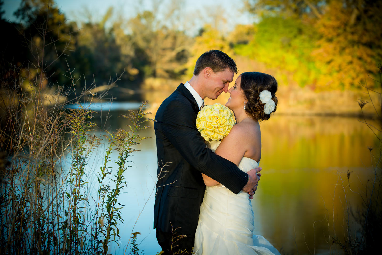 Fall Wedding Photography by Red Door Photo.