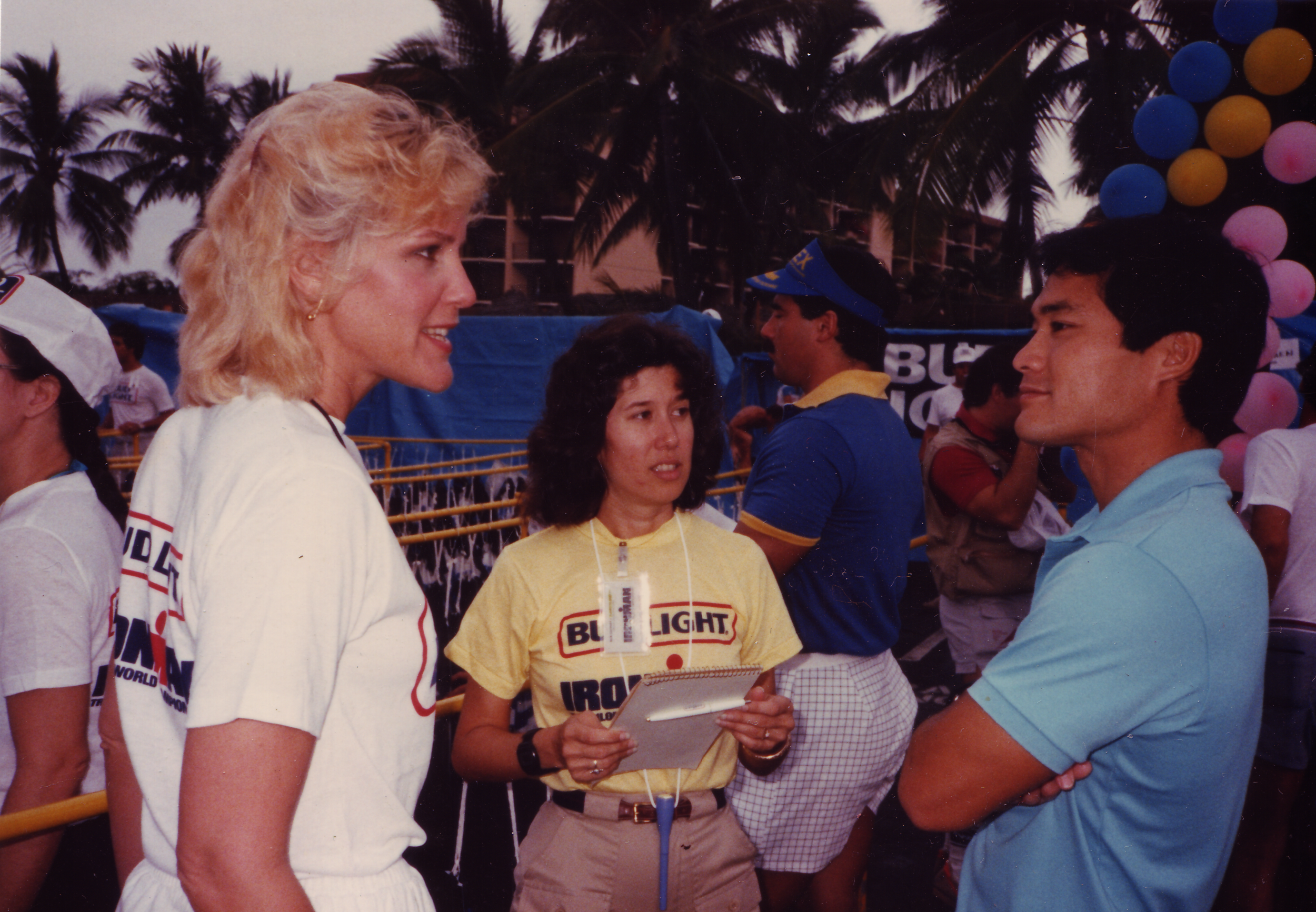 Valerie Silk and Earl Yamaguchi in the transition area of the 1985 Hawaiian Ironman. 
