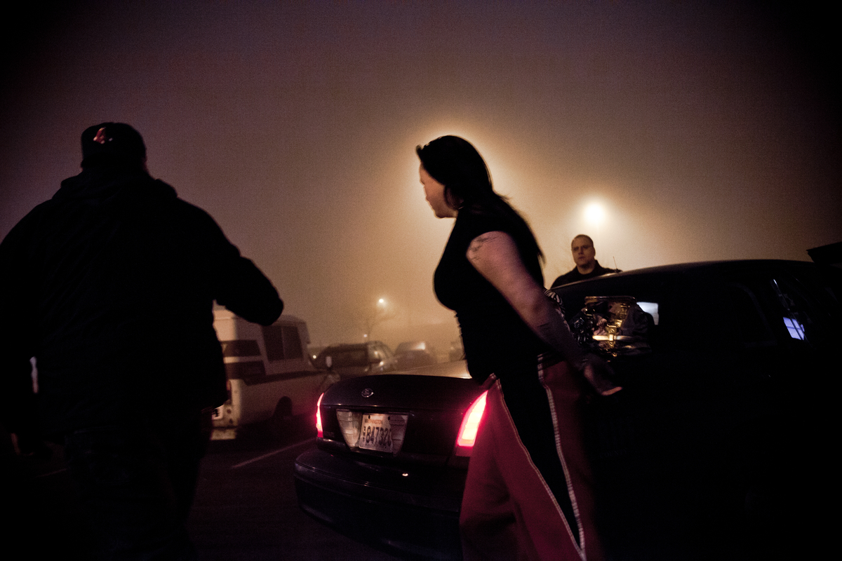 A young woman, a minor known for robbing her 'dates' is arrested during a sting operation to identify minors involved in sex work and their pimps.