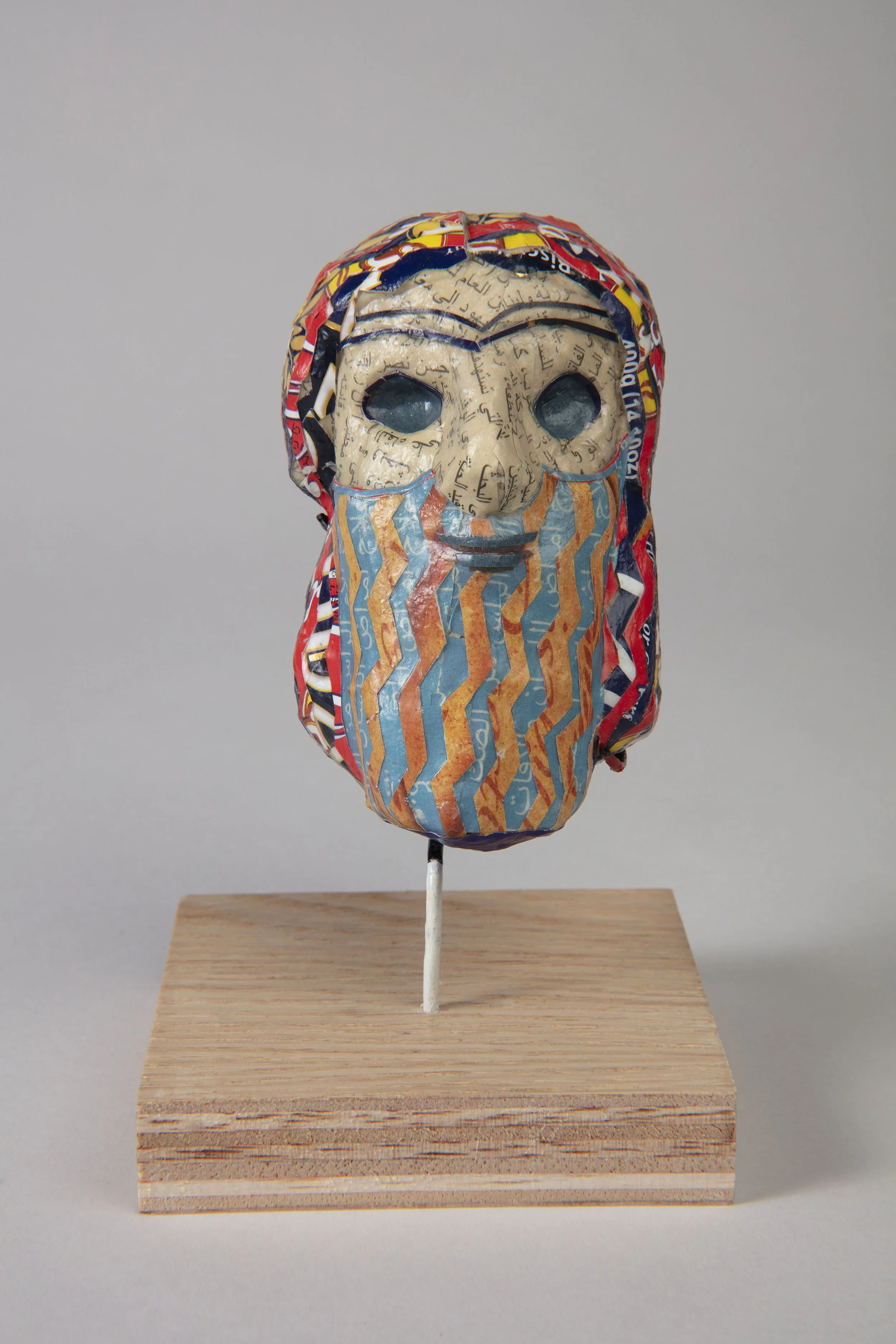 Kh. IV 445
Male head