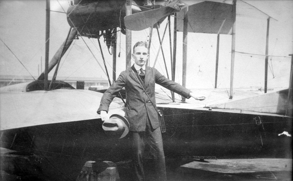 Father & Plane 1917.jpg