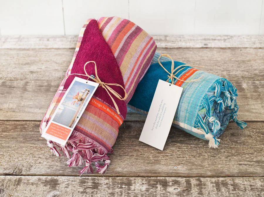 8_knots_Pareo_Towel_01.jpg