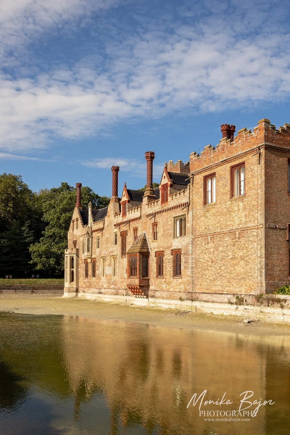 19Monika Bajor Photography-Oxburgh-Oxborough-Weeding Castle-Thetford Forest.jpg