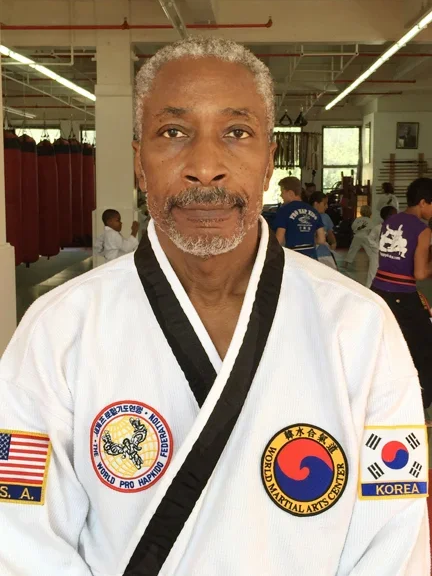 Advanced Instructor Douglas Kyosanim