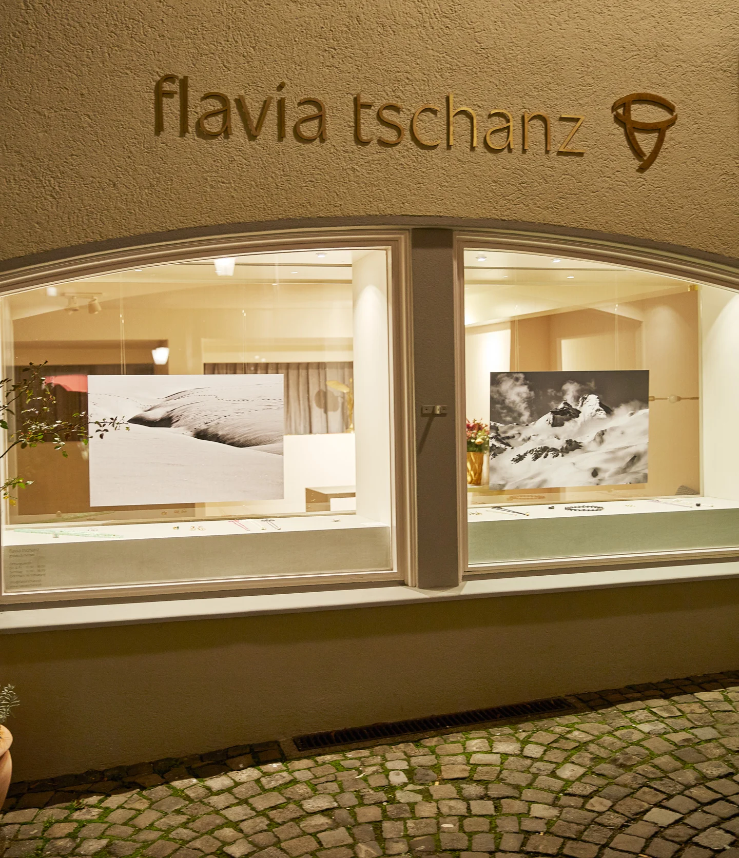 Prints at Flavia Tschanz Goldschmiedin Zürich