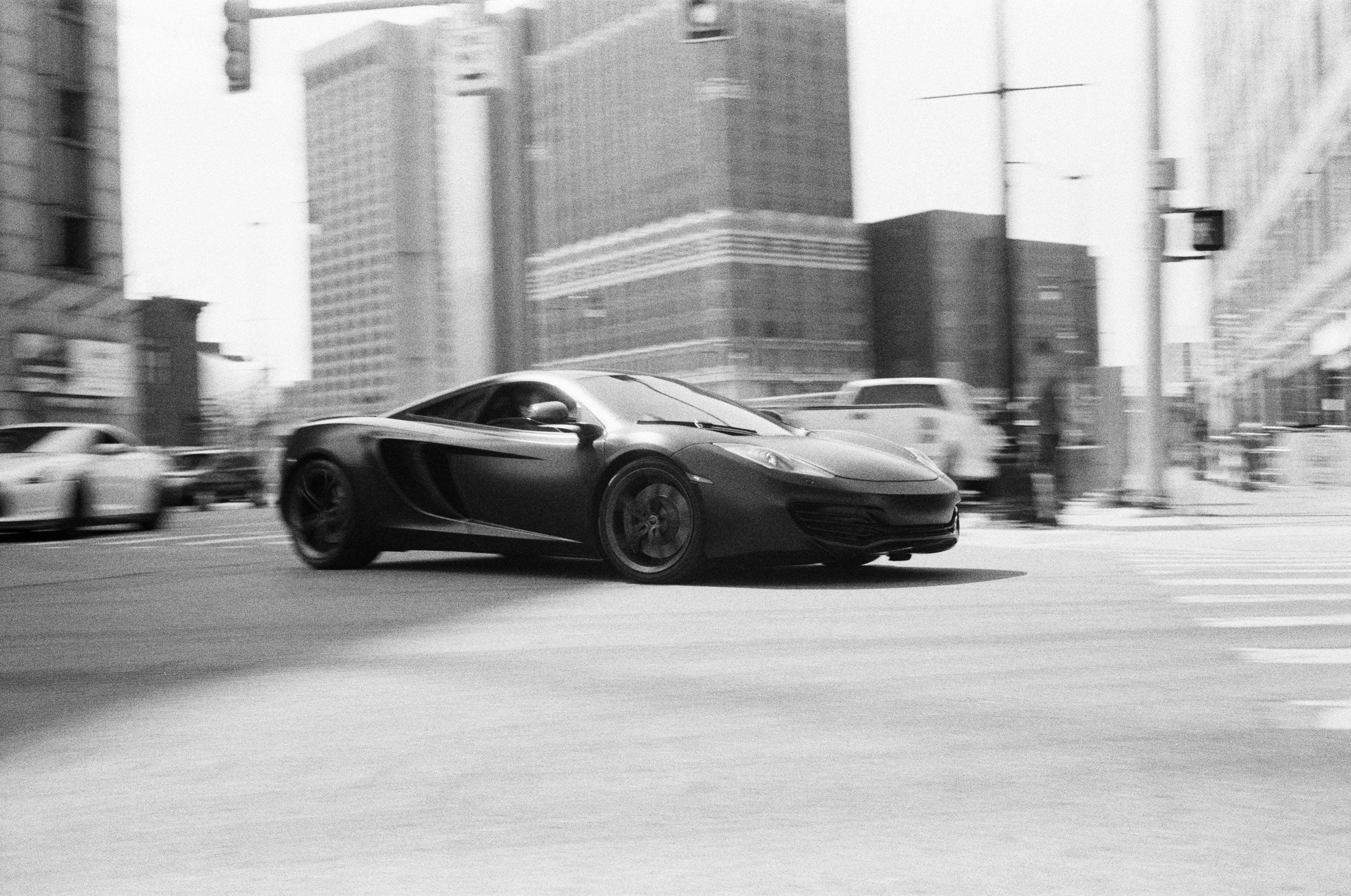Outside the streets are just as lively.&nbsp;&nbsp;