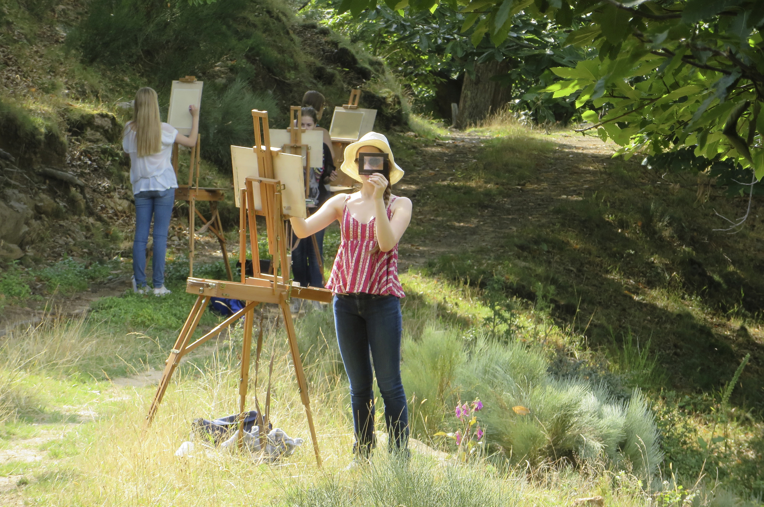 Drawing and Painting students working outside in the landscape