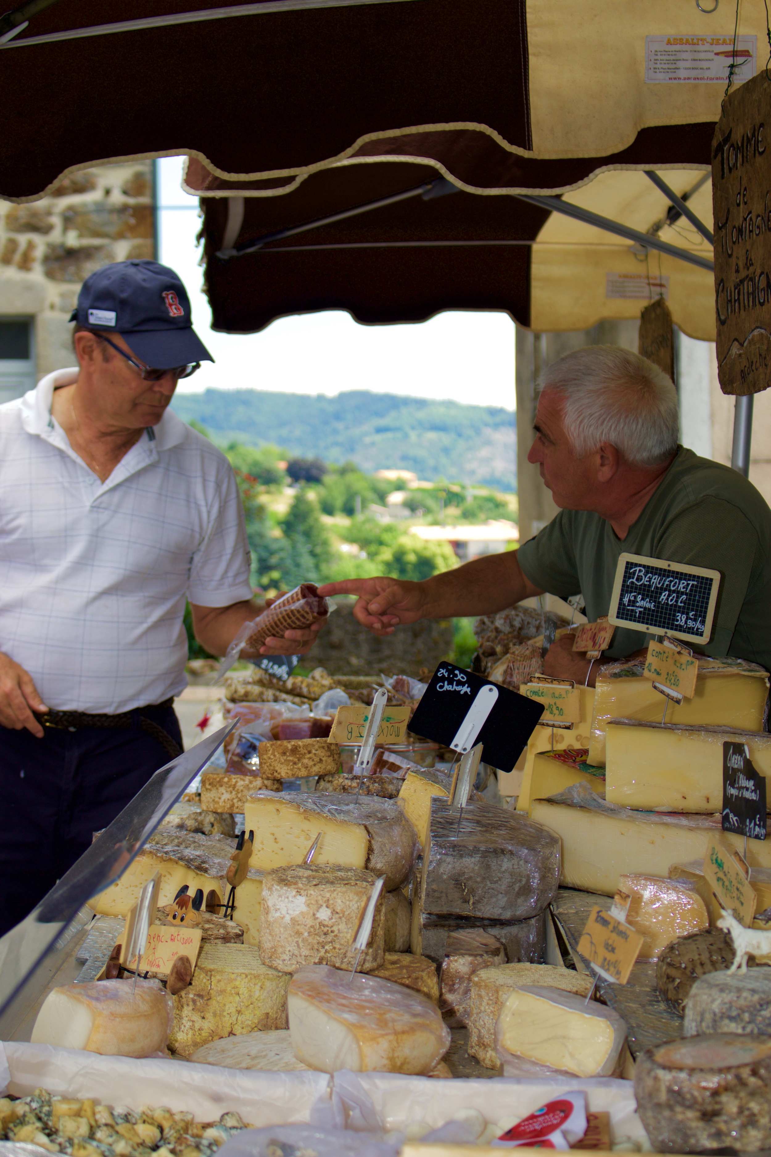 Fernando selecting the finest cheeses and saucissons for the tasting session.