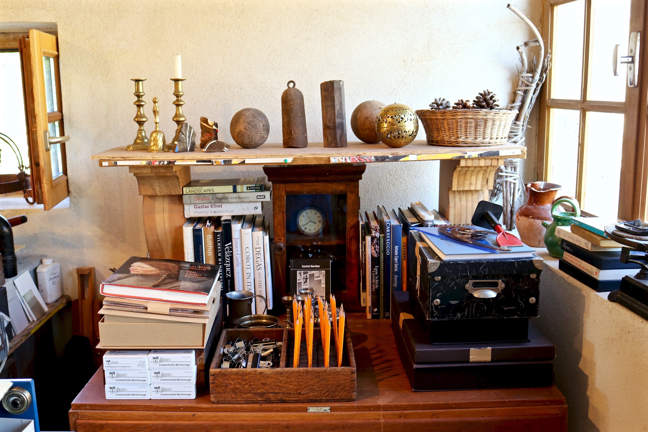 A glimpse into the layout of our Drawing and Painting studio.