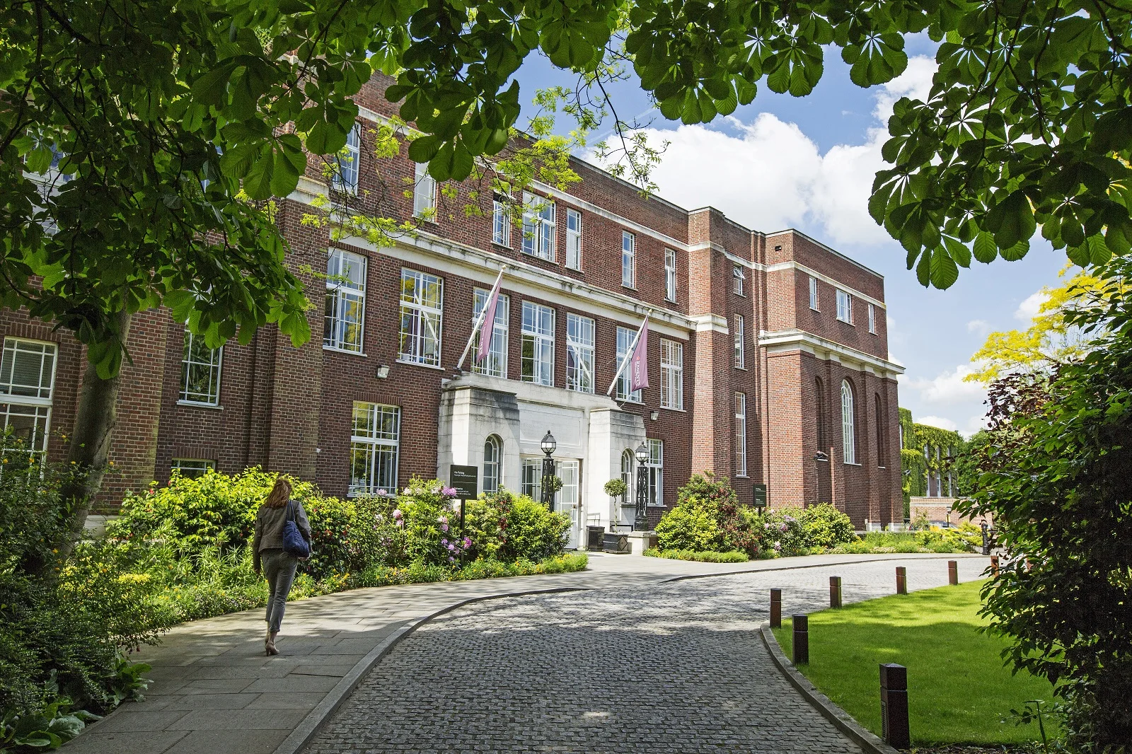 Regent's Uni - external.jpg