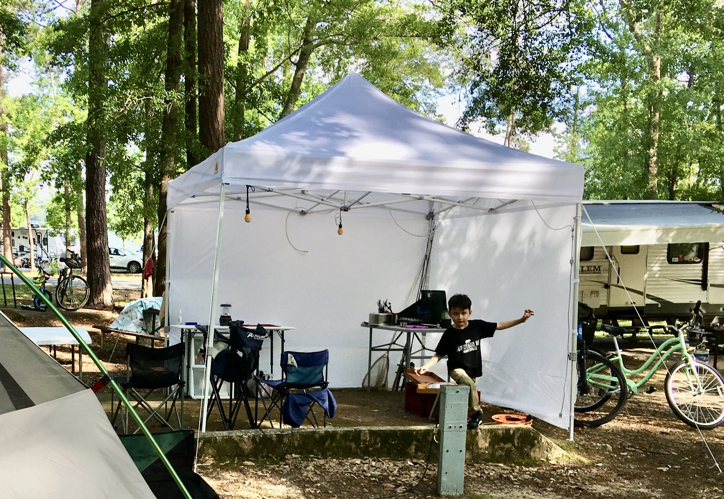 Cooking shelter camping sales