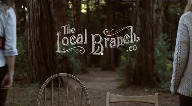 Hand-lettered-logo-by-Erin-Ellis_The-Local-Branch-6.jpg