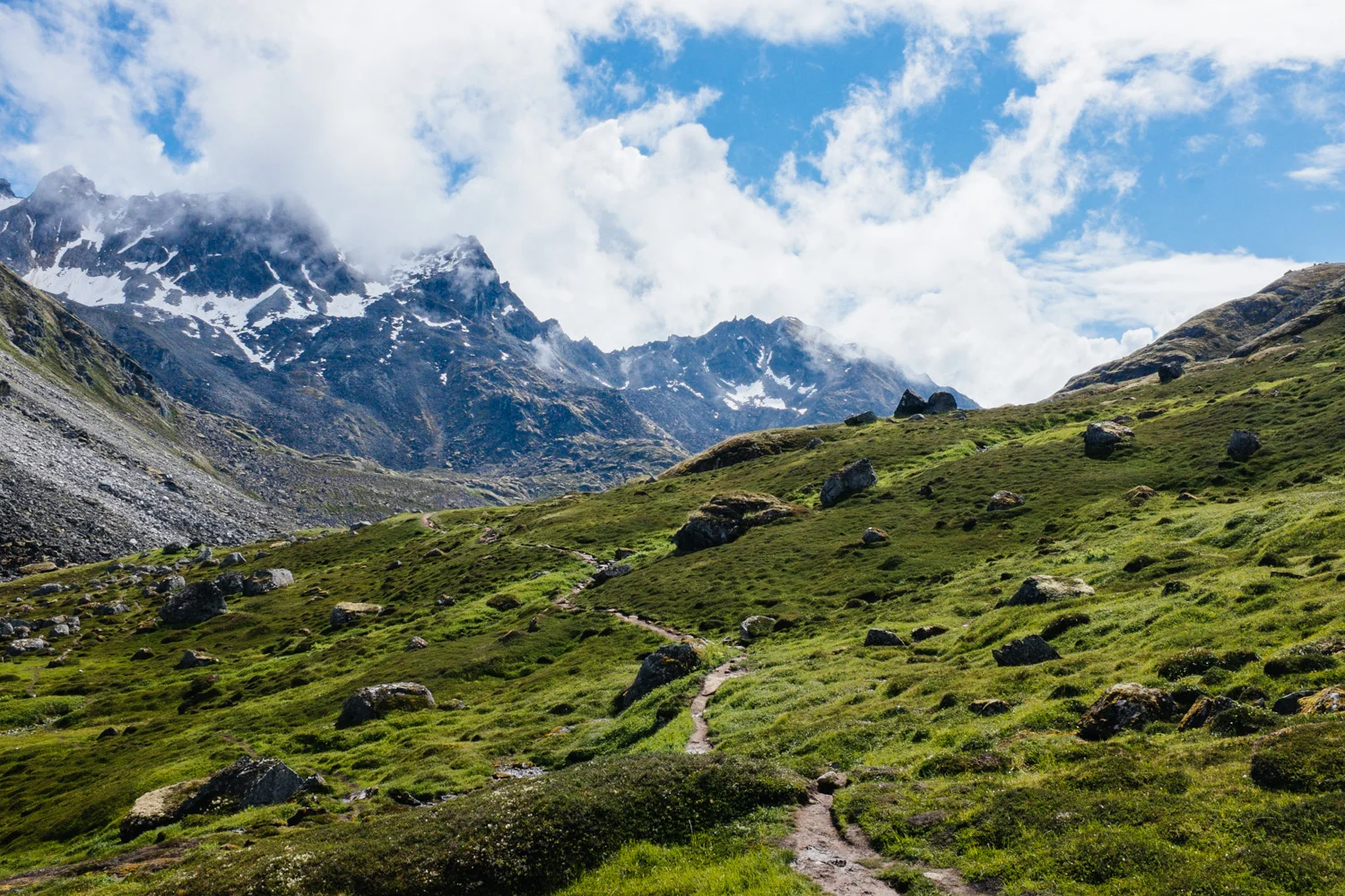 Alaska - Hiking Hatcher's Pass