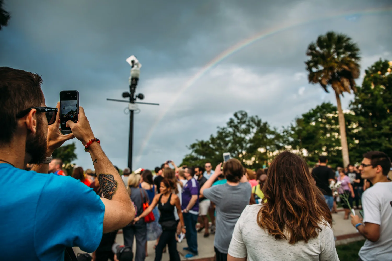 A perfectly timed rainbow appeared minutes before the ceremony began.
